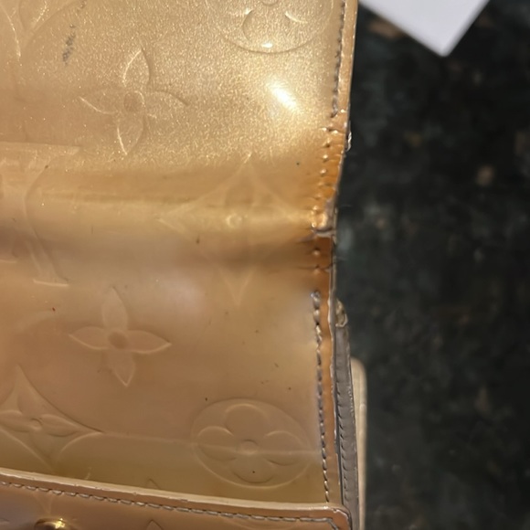 Louis Vuitton wallet . Authentic - Picture 6 of 7